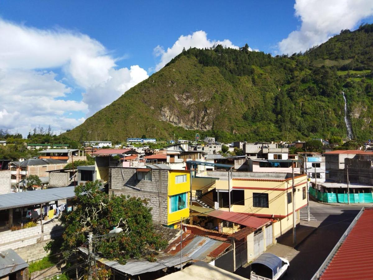 Mayra'S Apartments And Spanish School Baños Extérieur photo