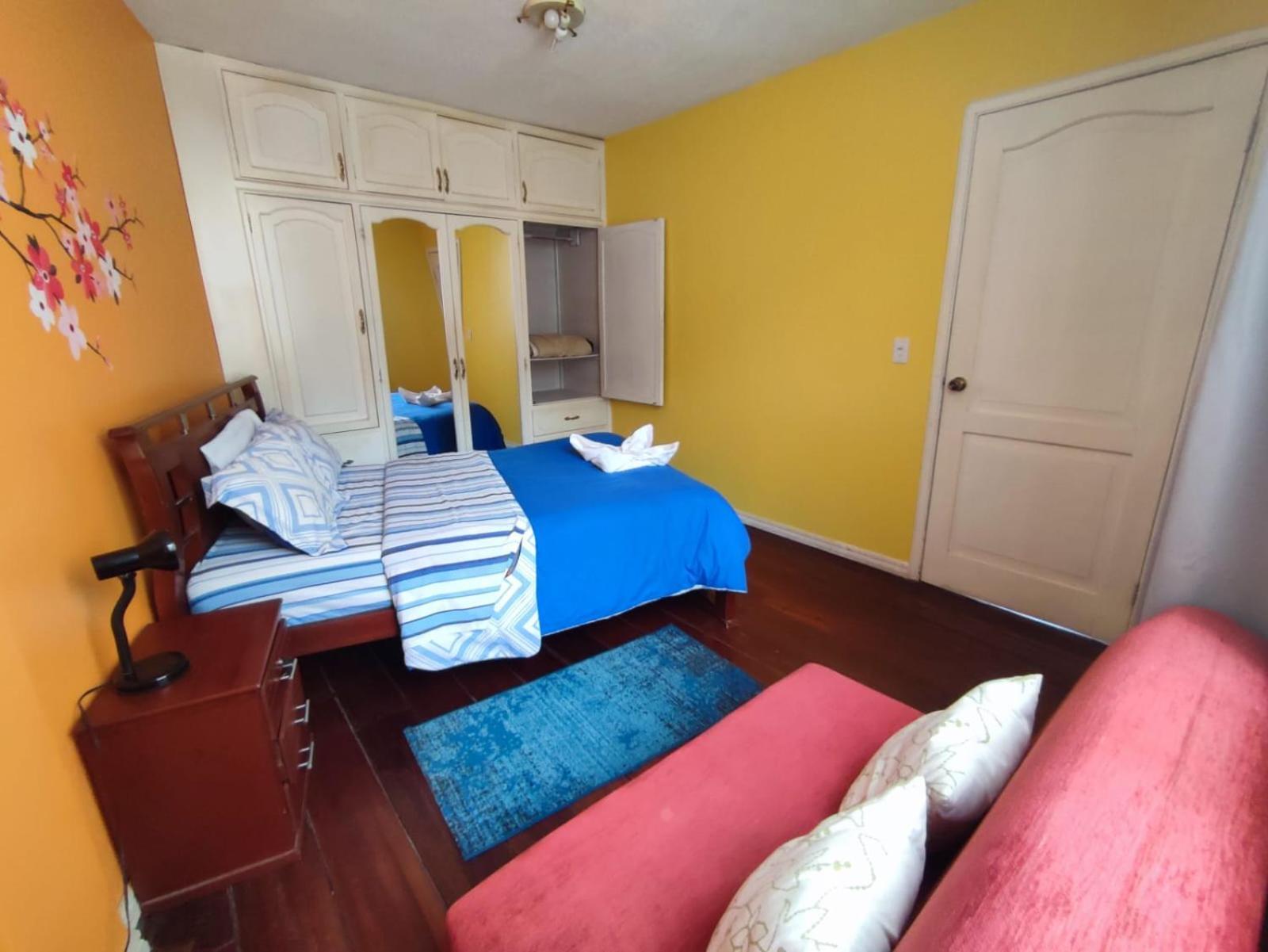 Mayra'S Apartments And Spanish School Baños Extérieur photo